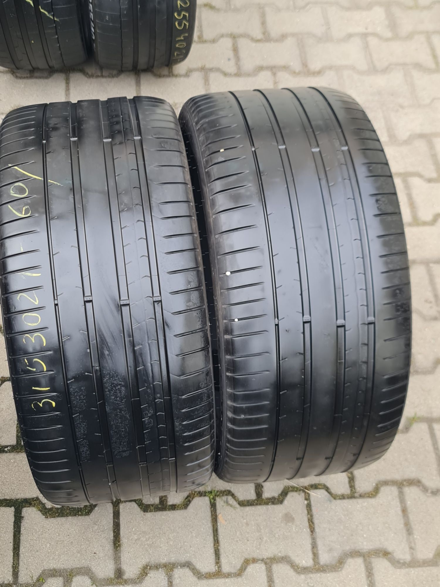 315 30 21 Pirelli