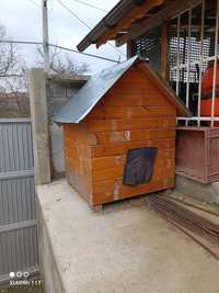 Къща за куче ръчно направена