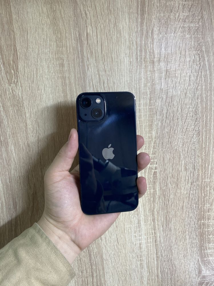 IPhone 13 128gb.