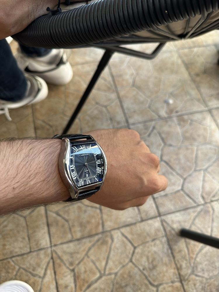 Часовник на Cartier