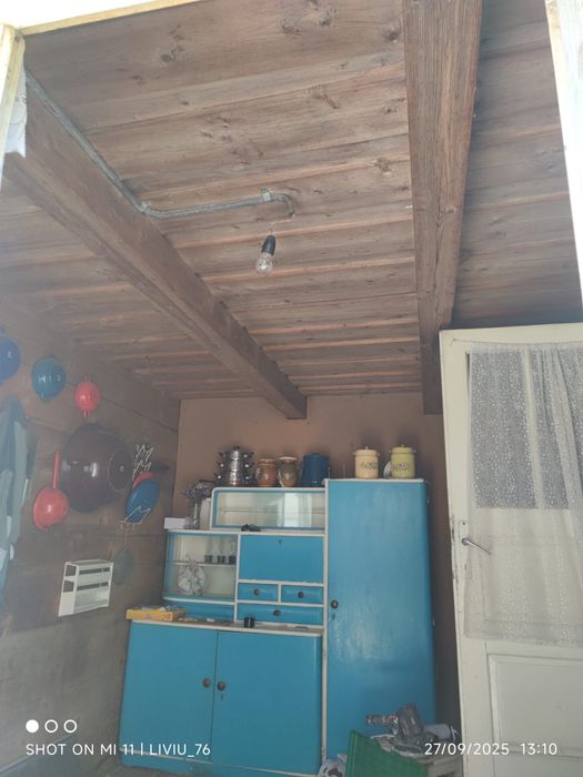 Vand casa de lemn