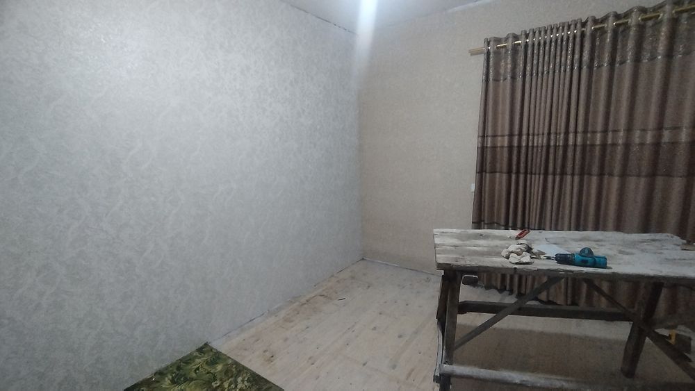 Hovli uy sotiladi 5sotixdan oshiq