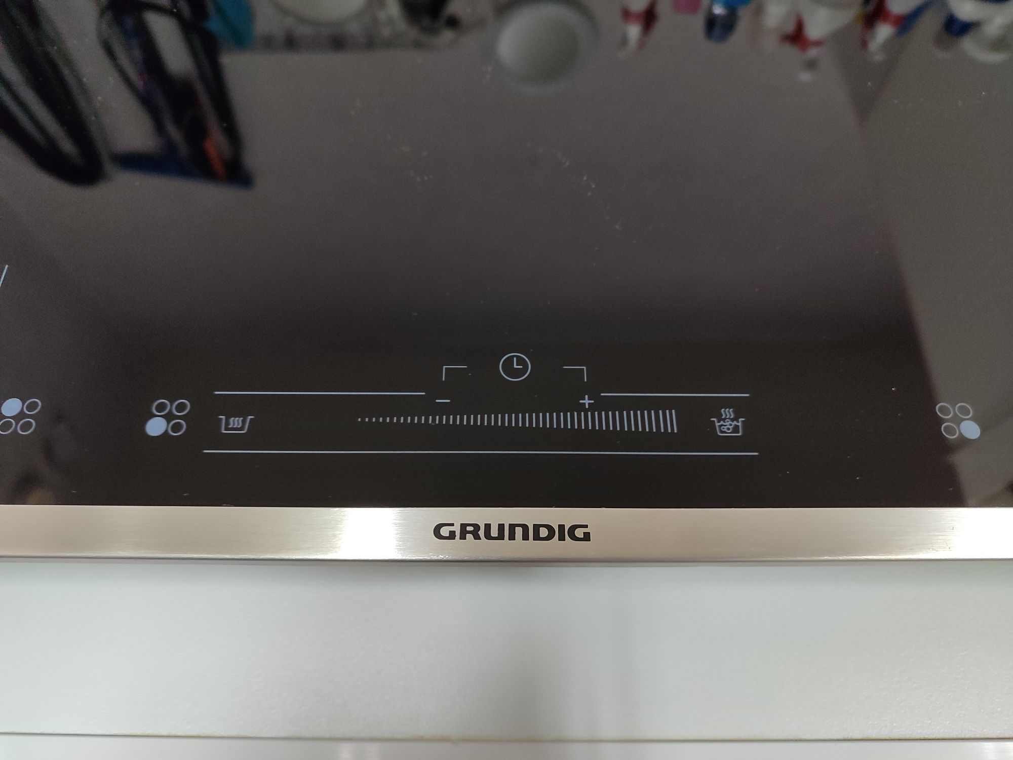 Индукционен плот Grundig - като нов