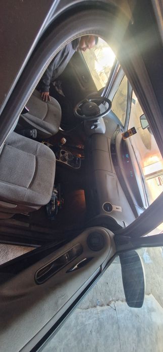 Dezmembrez Renault Espace 2.2 Diesel