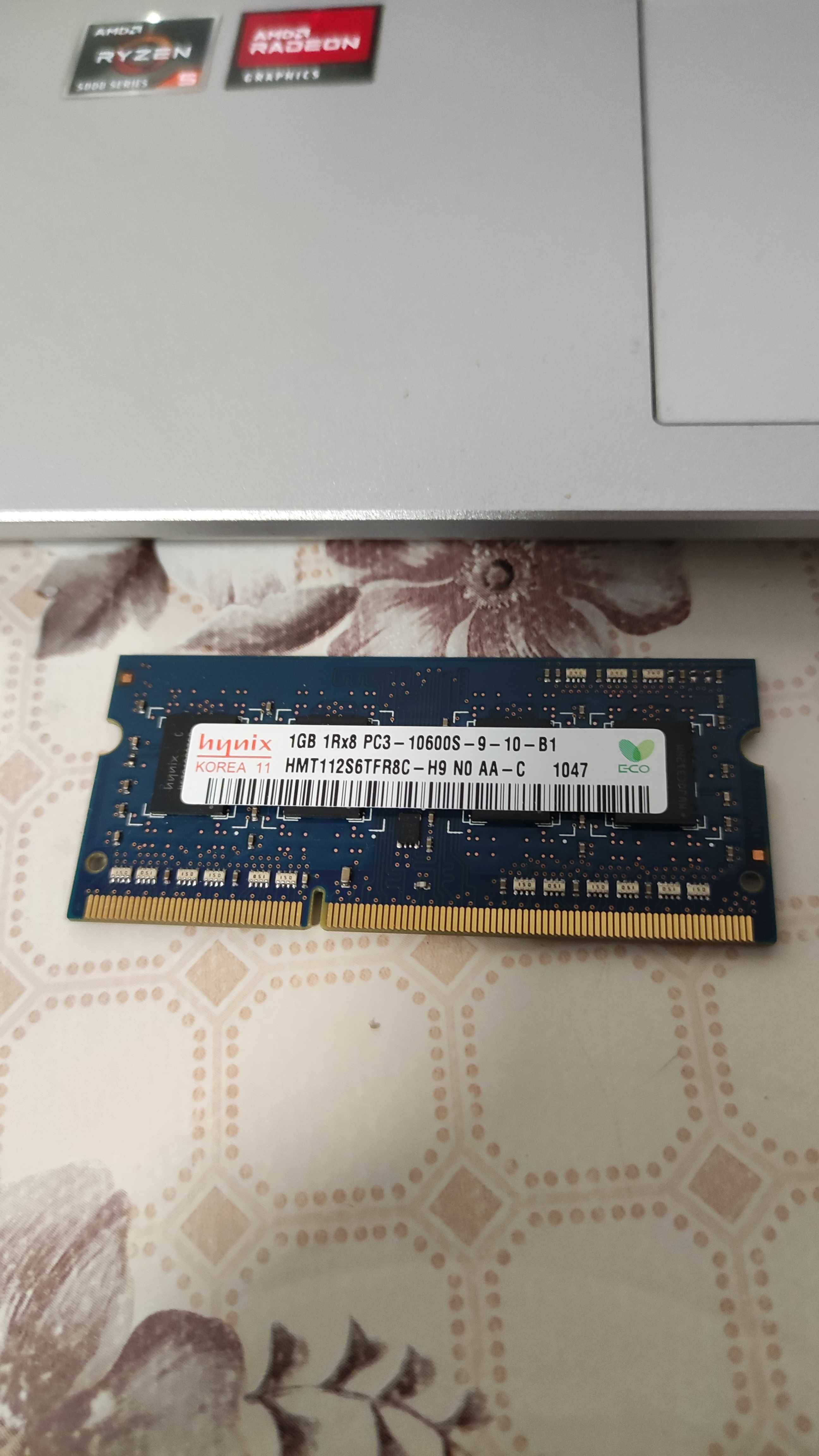 Memorie RAM DDR 3 laptop HYNIX 1GB 1rx8 PC3-10600S-9-10-B1