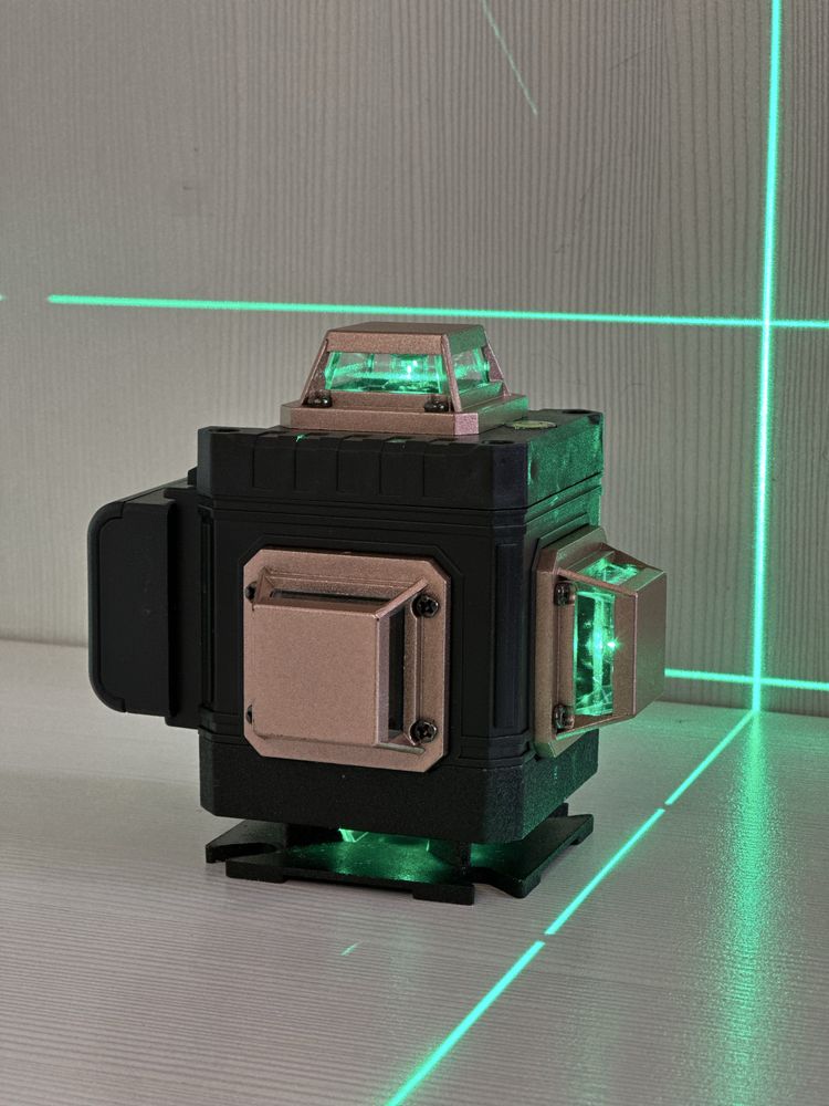 Новый лазерный уровень 4D