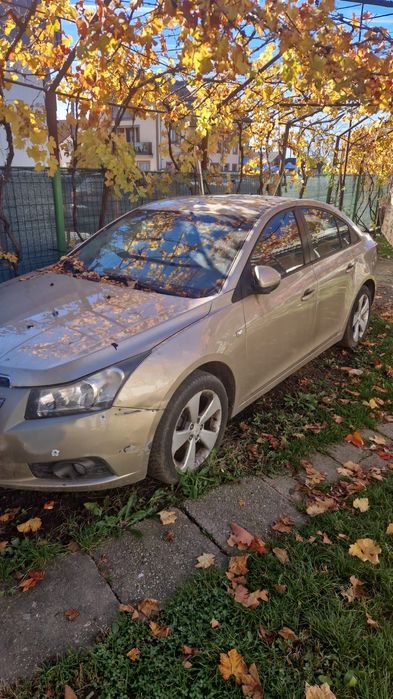 Chevrolet Cruze LS 1.8 benzina