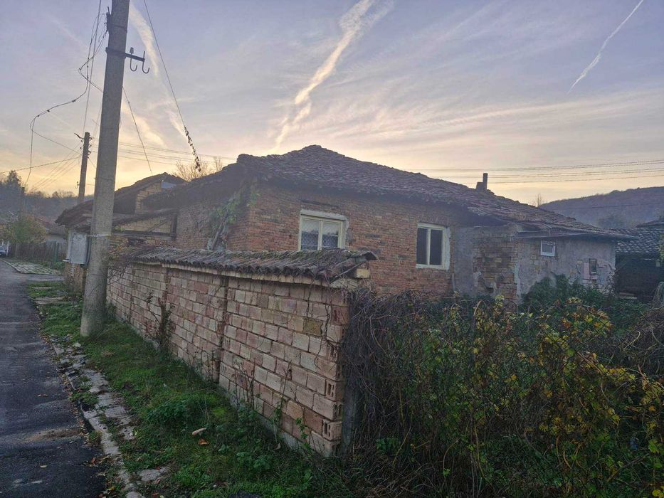 Къща с.Стеврек,общ. Антоново