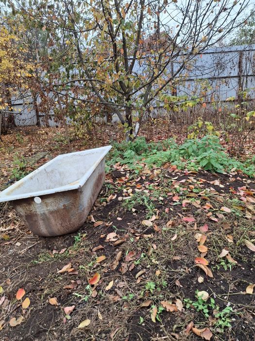 Продается чугунная ванна