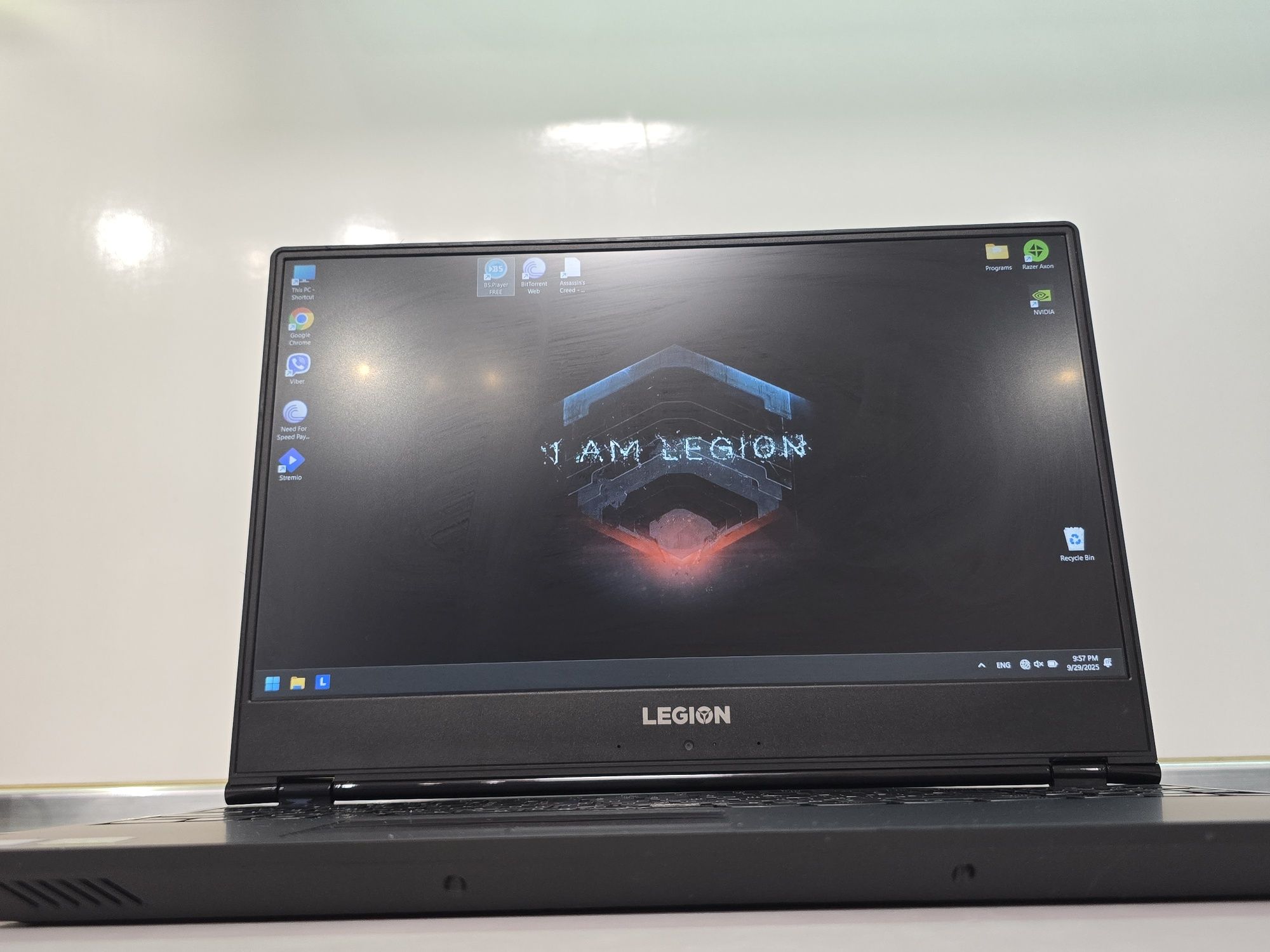 Lenovo Legion Y530 i5 16GB GTX 1050 1TB HDD