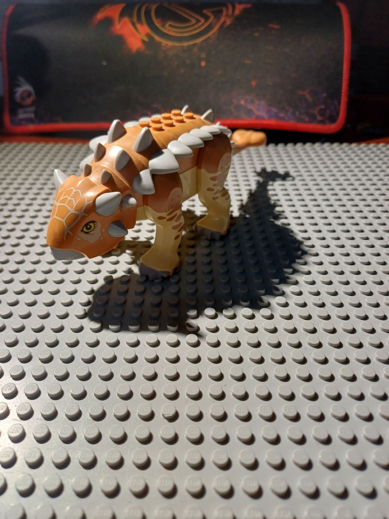 Lego dinozaur anchilozaur