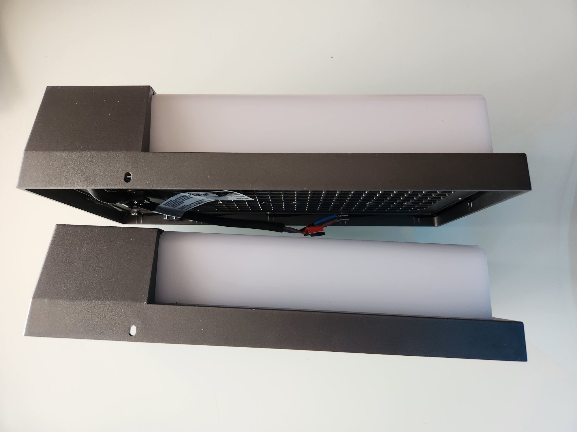 Govee Outdoor Wall Light – Смарт външни лампи (2 бр.) – Чисто нови