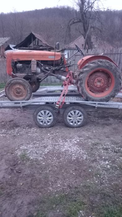 Vand sau schimb platforma auto