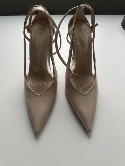 Zara обувки на висок ток