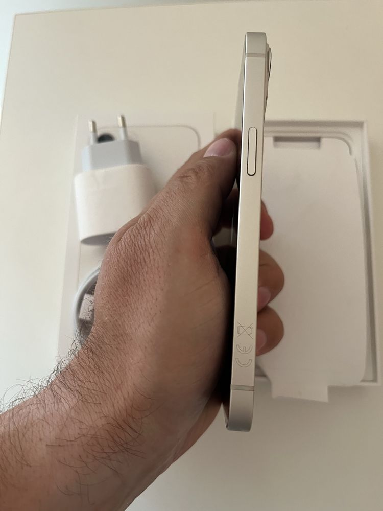 Iphone 13 128GB бял