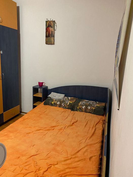 Închiriez ap. cu 3 camere ,et. 2, CraiovitaNouă