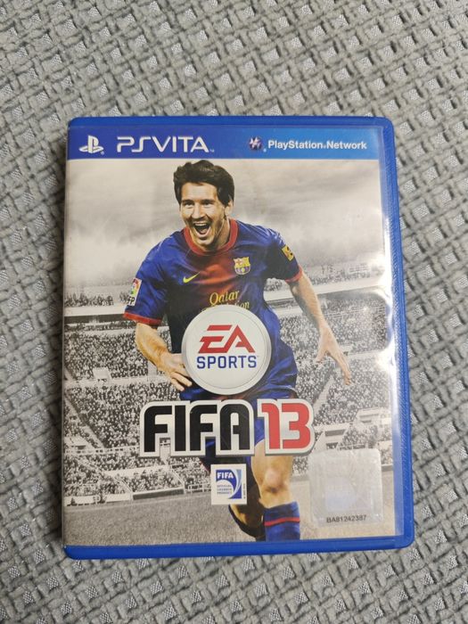 Продам игру на PS Vita fifa 13