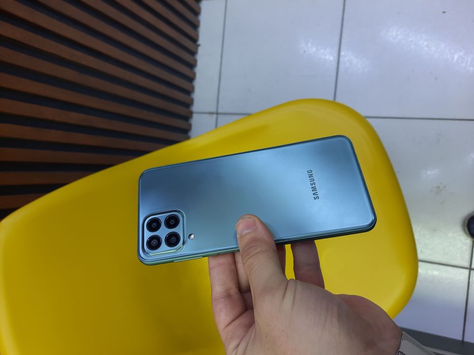 Samsung M33 xolati ideal garantiya