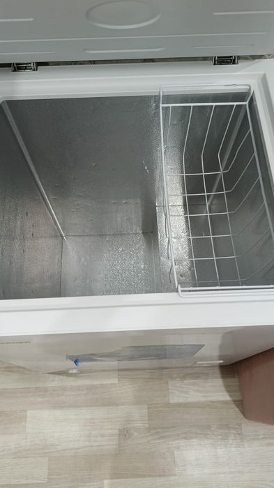 Продам морозильную камеру