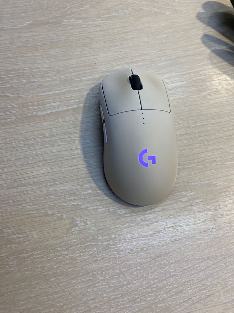 Мышь Logitech G Pro 2 Lightspeed белый