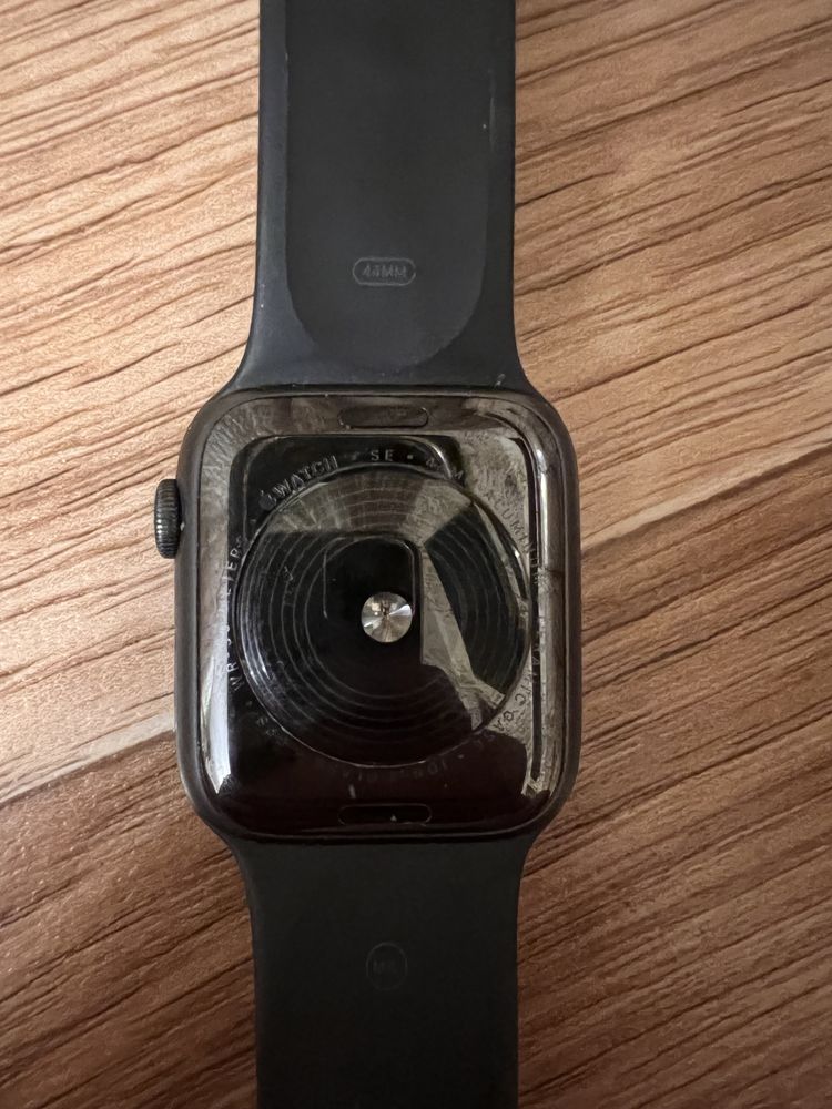 Apple Watch SE44 Space Gray