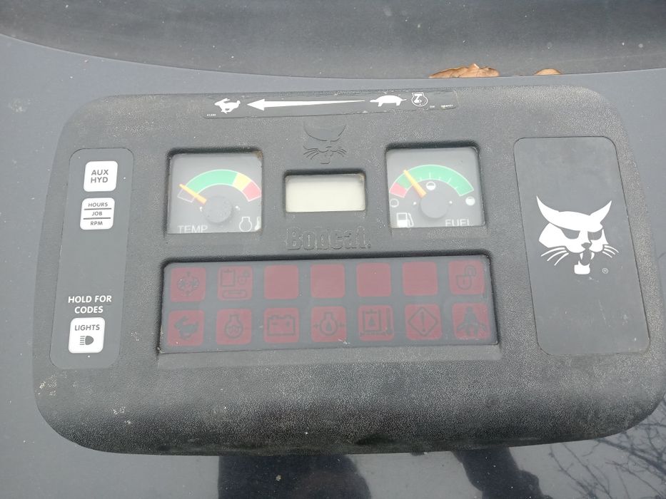 Bord utilaj bobcat