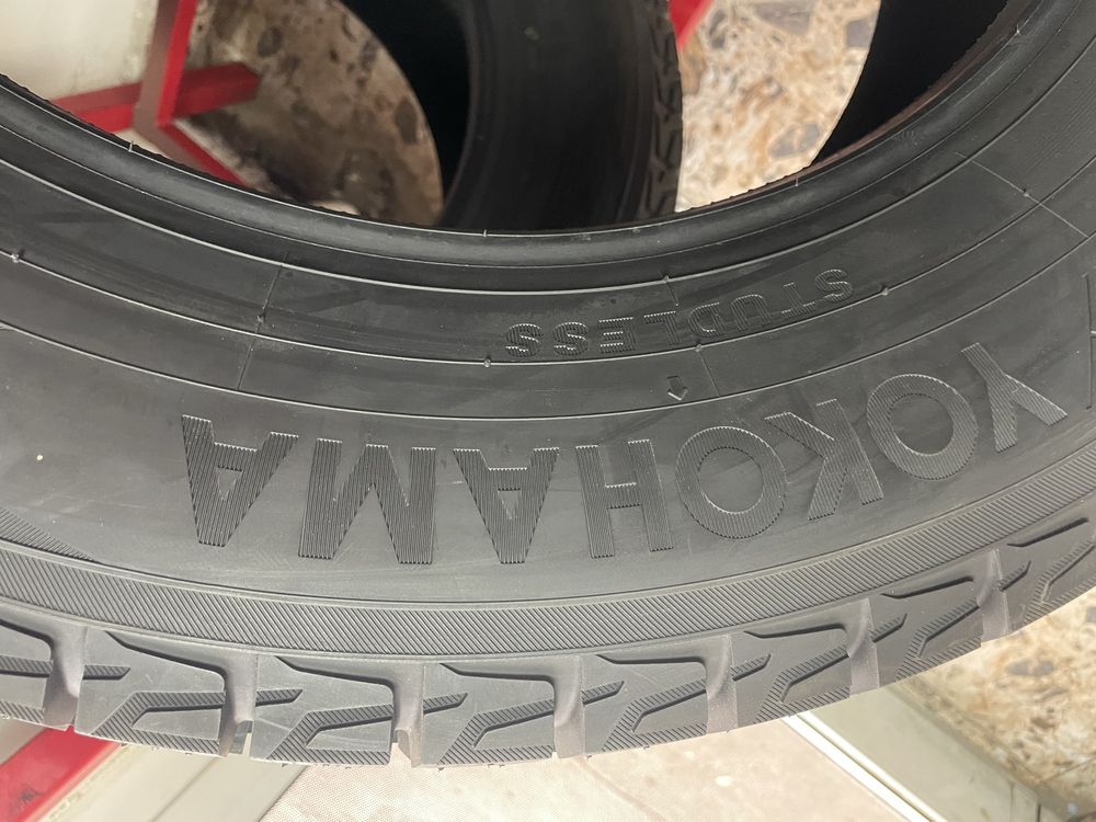 Гуми Yokohama 275/60R20