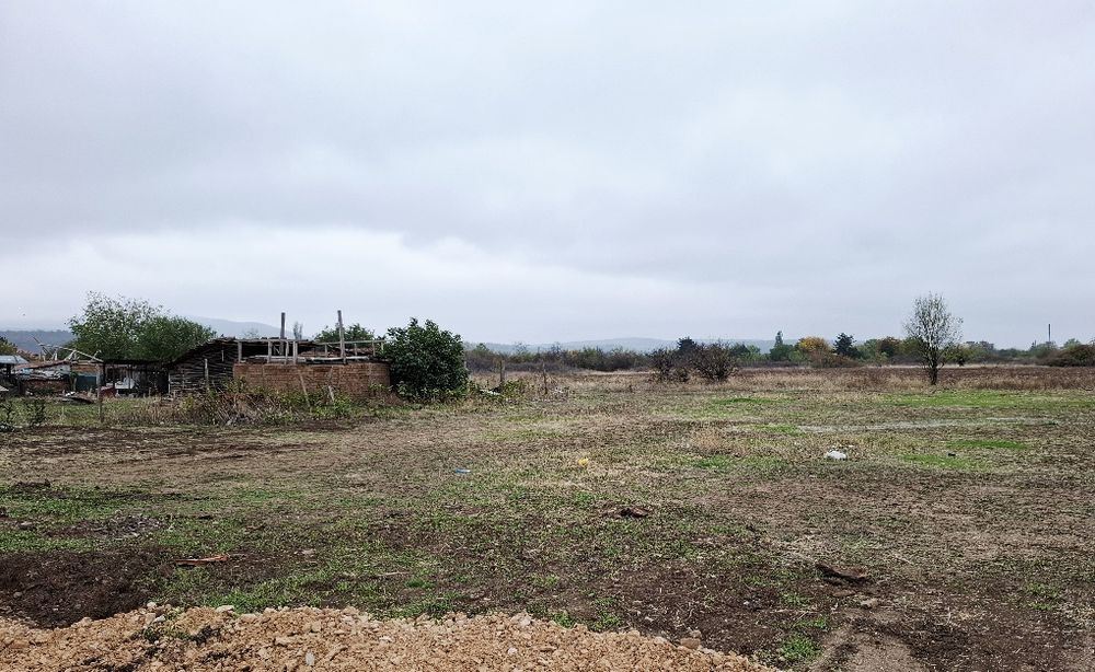 Продава се Парцел в с. Ружинци, Област Видин - 840 кв.м за 9 €/кв.м - Снимка #2