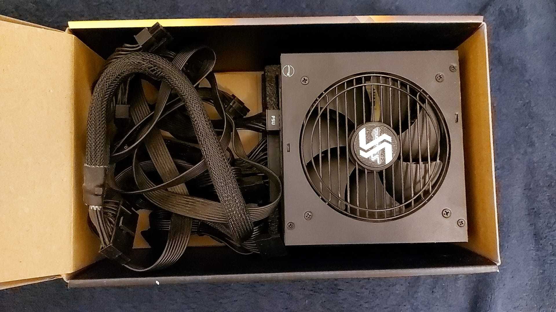 Sursa  Gaming  Seasonic 750W, FOCUS GX Series, 80 PLUS Gold, Modulara