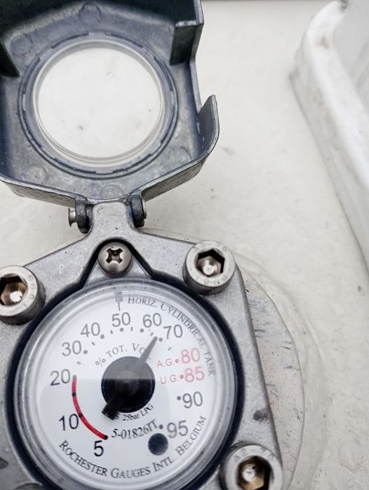 // Bazine gpl / Butelii propan ** Rezervoare gaz centrale gaz