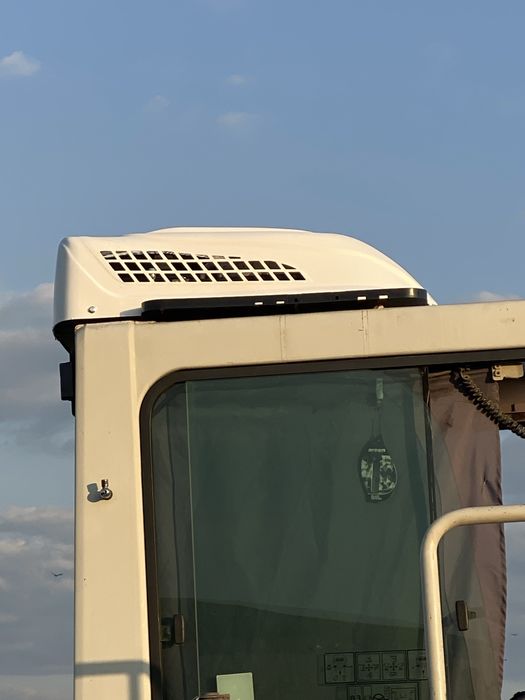 Excavator pe roti Tackeucki impecabil !!