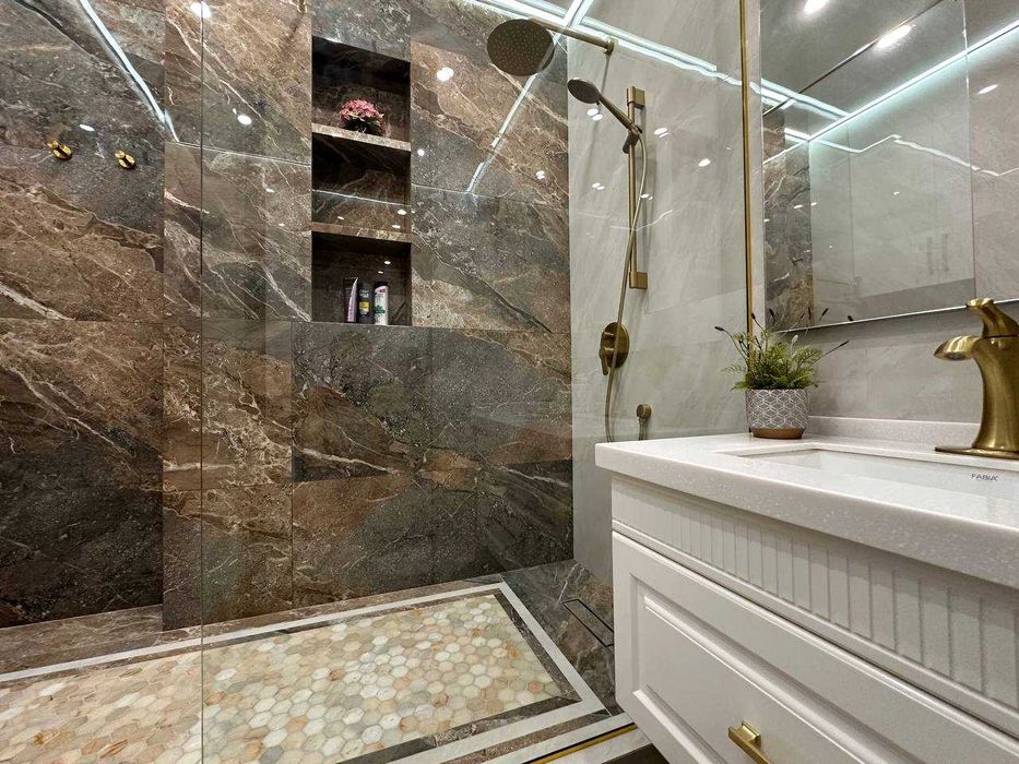 Аренда Габус Евро 4х ком квартира. ор-р  Гостиница Россия!