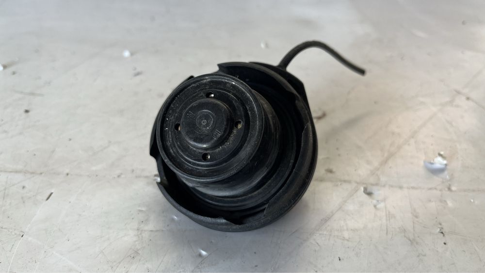 Капачка на резервоар VW Touran, Golf 5, Passat B5