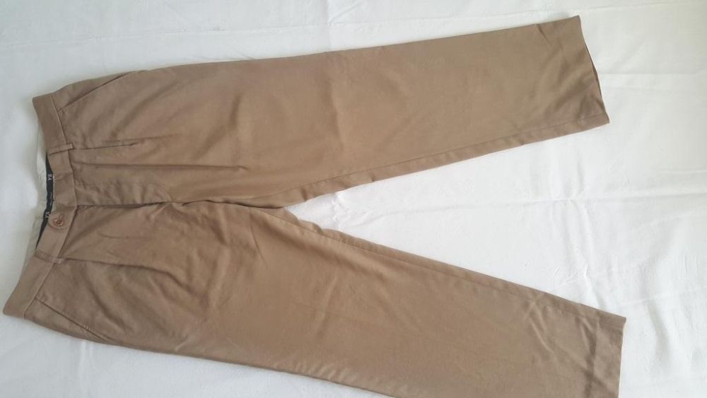 Pantaloni de calitate 46-48 XL culoare maro