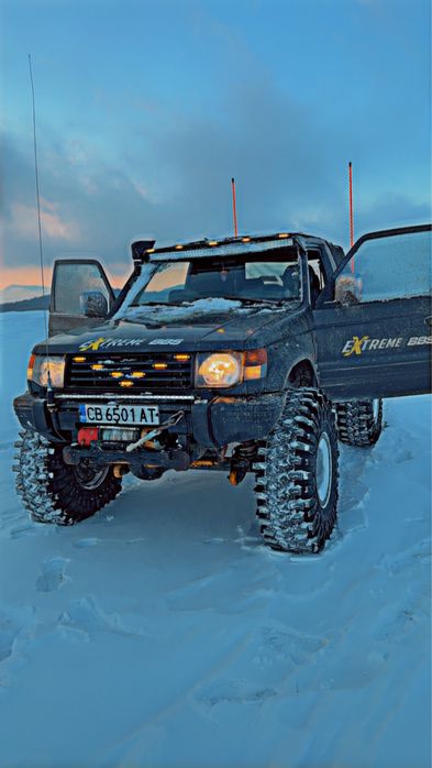 Mitsubishi pajero m57