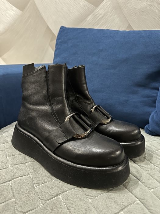 Ботинки осенние.