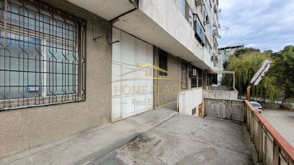 Продава се Магазин в Варна, Гранд Мол Варна - 222 кв.м за 1577 €/кв.м - Снимка #4