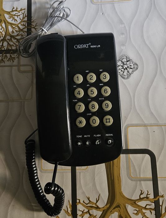 Продаются Домашние телефоны!