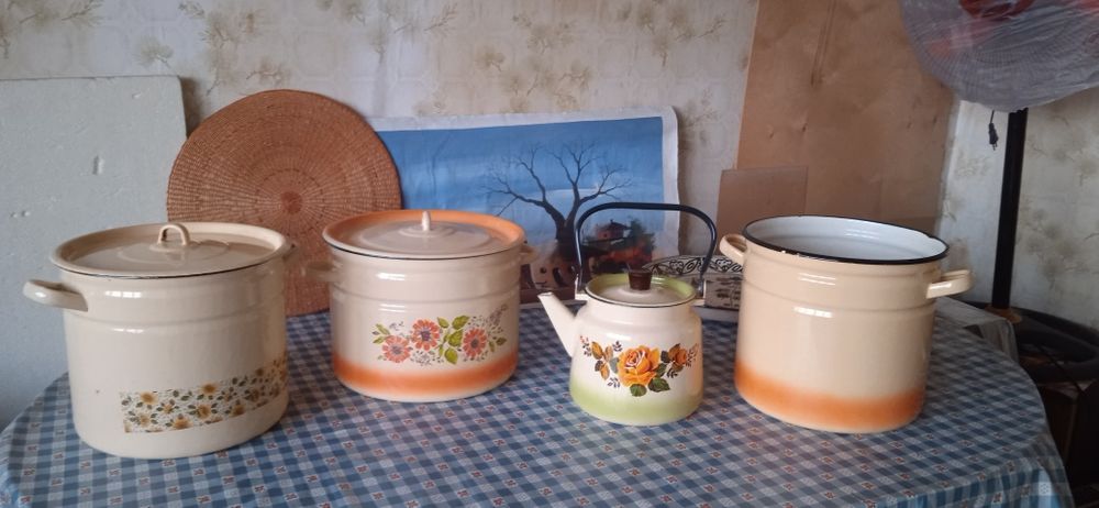 Посуда эмалированная Новая Советская.скороварка