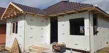 Case pe structura metalica, panouri Sandwich