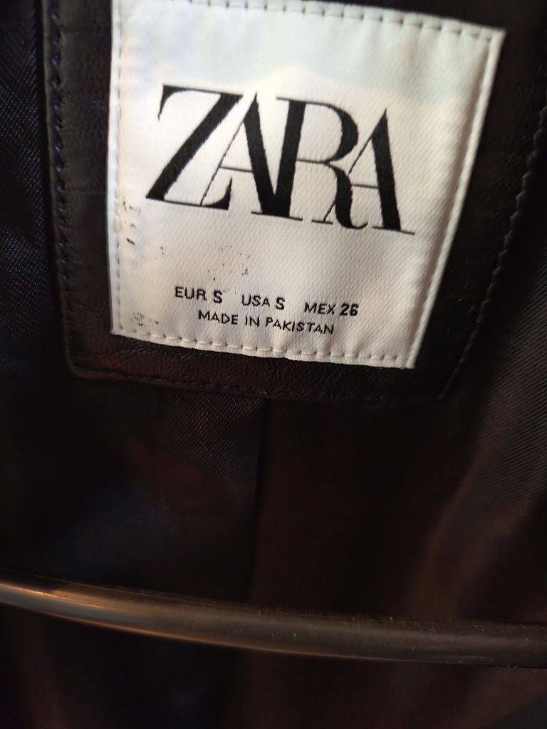 Geaca de piele Zara(noua)