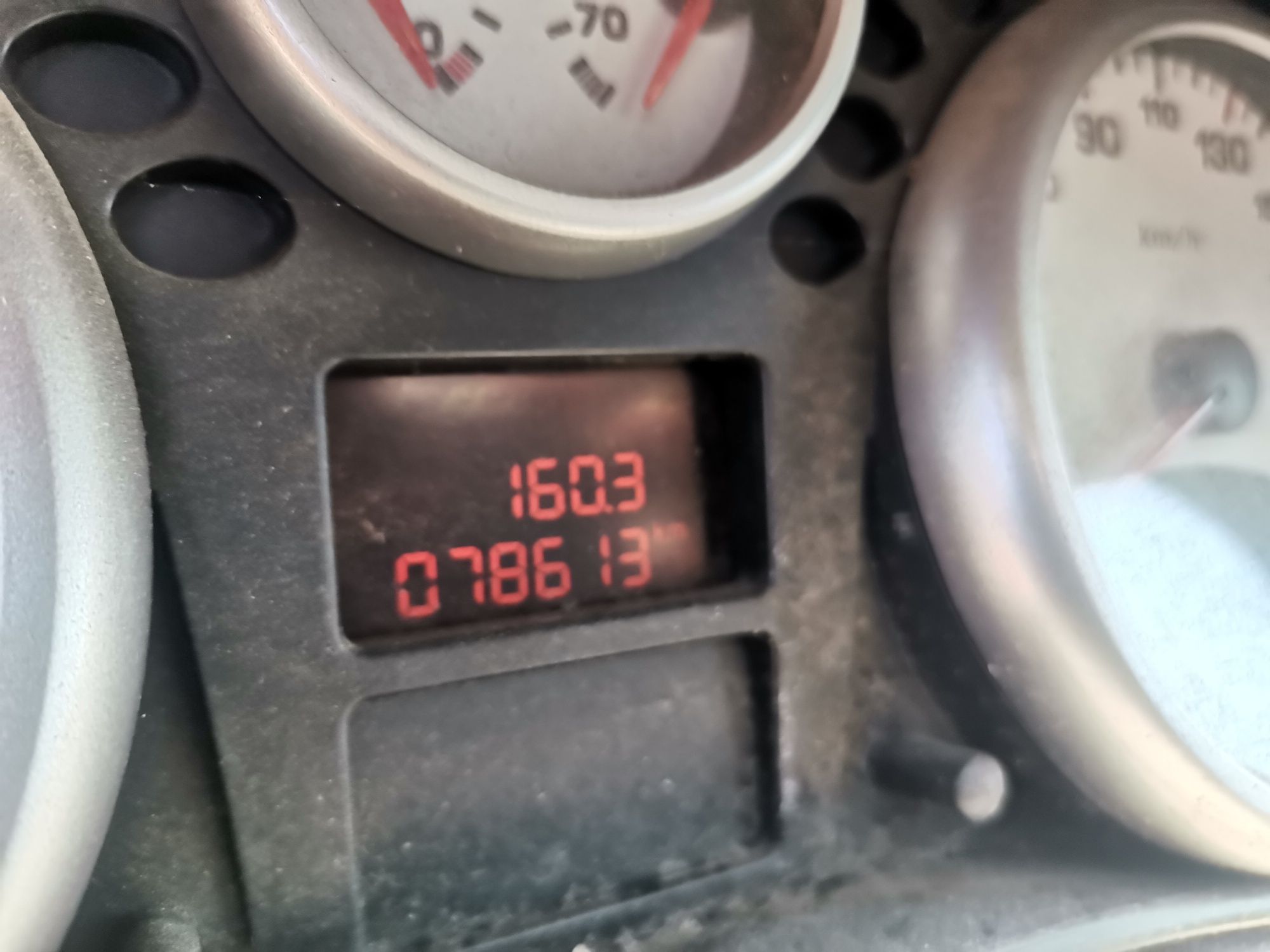 Peugeot 2p7 1.4 KFV 78000КМ на части