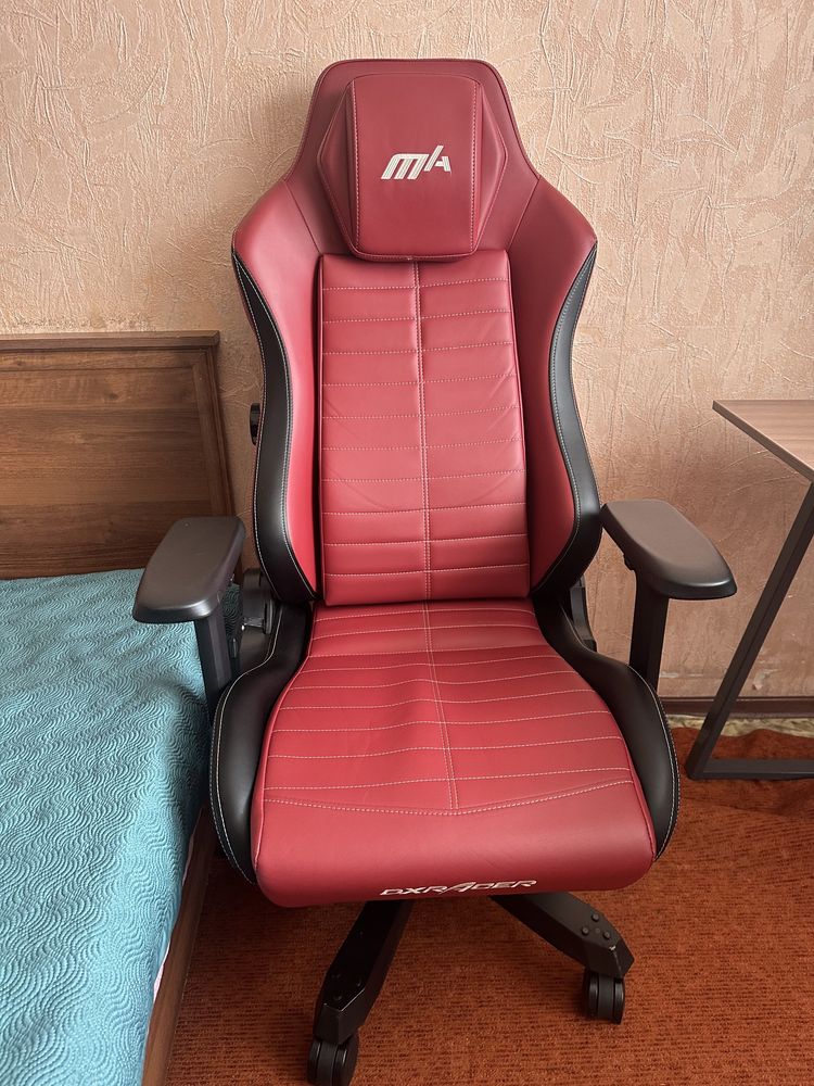 Кресло DX Racer m4