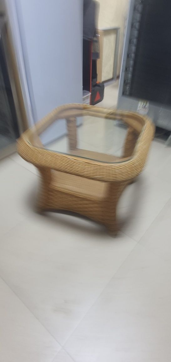 Стол бамбуковый хорошего качества