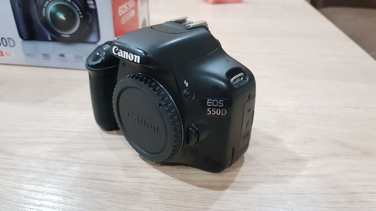 Canon d550 фотоаппарат