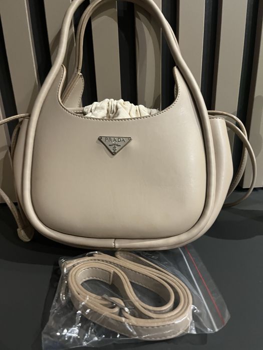 Екрю дамска чанта елегантна