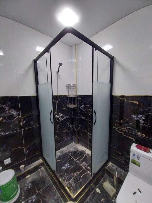 Стеклянные перегородки Dush kabina