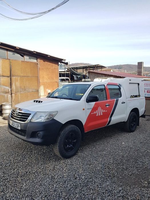 Dezmembrari dezmembrez  Toyota Hilux 3.0 D-4D, 2.5