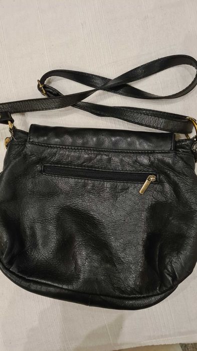 Дамска чанта естествена кожа