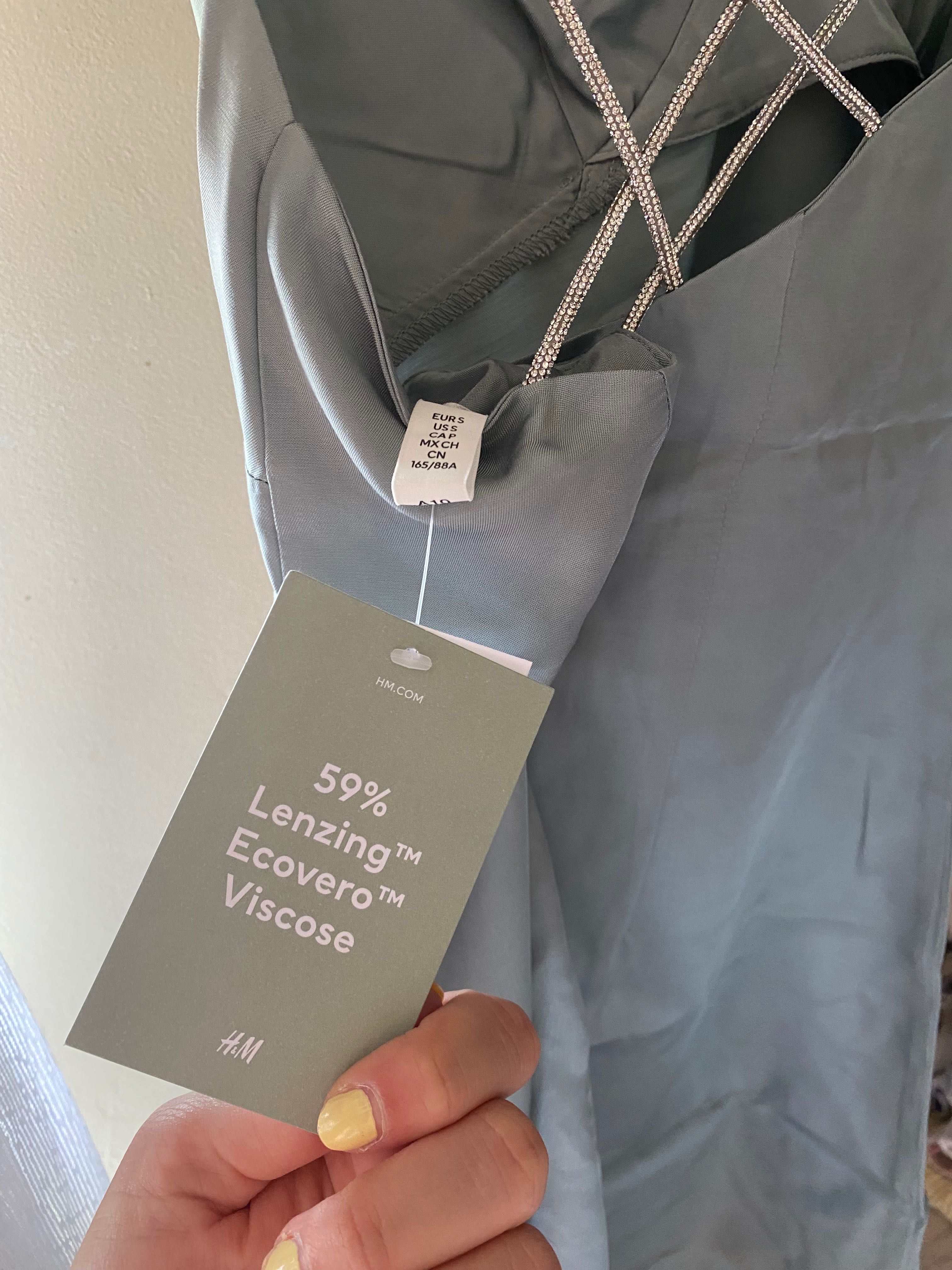 Сатенена рокличка H&M , размер S , с етикет